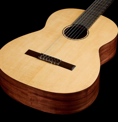 The soundboard and sides of a 2026 German Vazquez Rubio "Classic Estudio-SM" classical guitar made of spruce and palo escrito
