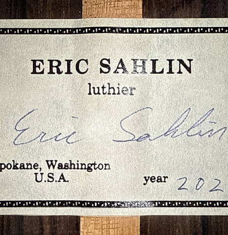 The label of a 2024 Eric Sahlin classical guitar made of cedar and CSA rosewood