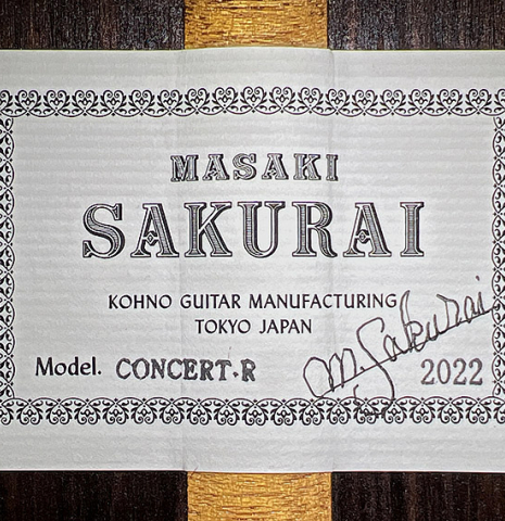 The label of 2022 Masaki Sakurai &quot;Concert-R 640&quot; classical guitar made with cedar and Indian rosewood