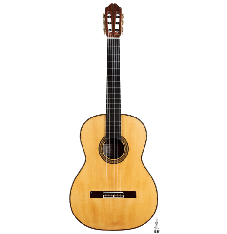 The front of a 2023 Masaki Sakurai "Special 640" classical guitar made of spruce and CSA rosewood on a white background.