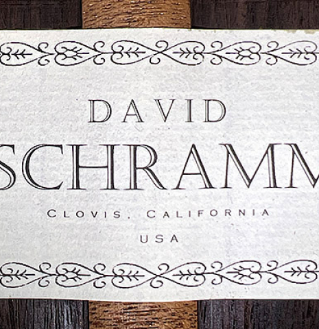 The label of a 2008 David Schramm "Hauser" made with spruce and Indian rosewood.