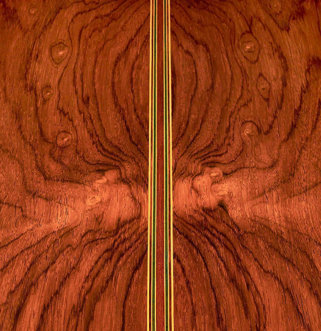 The back of a 2016 Federico Sheppard “Simplicio 1927, ex Barrios” (ex Pavel Steidl) classical guitar made with spruce and CSA rosewood