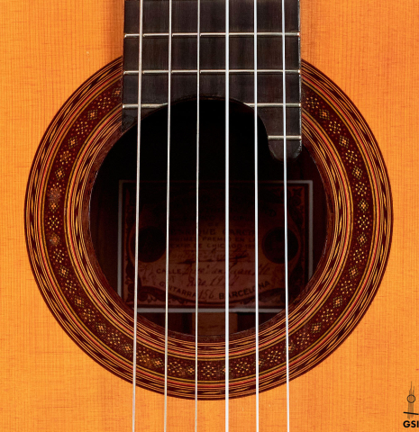 The rosette of a 2016 Federico Sheppard “Simplicio 1927, ex Barrios” (ex Pavel Steidl) classical guitar made with spruce and CSA rosewood
