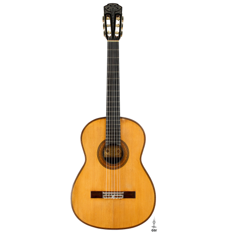 The front of a 1926 Francisco Simplicio classical guitar made of spruce and CSA rosewood