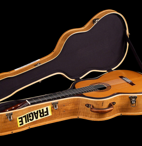 1999 Gregg Smallman CD/CSAR in the original guitar case