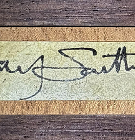 The label of a 2025 Gary Southwell "1940 'Augustine' Hauser, ex-Bream" classical guitar made of spruce and Indian rosewood