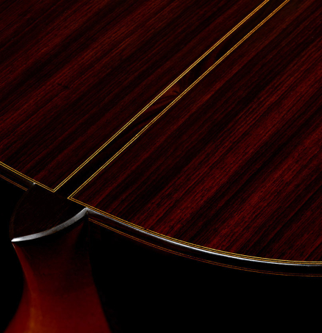 The heel, back binding and purfling of a 2026 Giovanni Tacchi classical guitar made of cedar and Indian rosewood