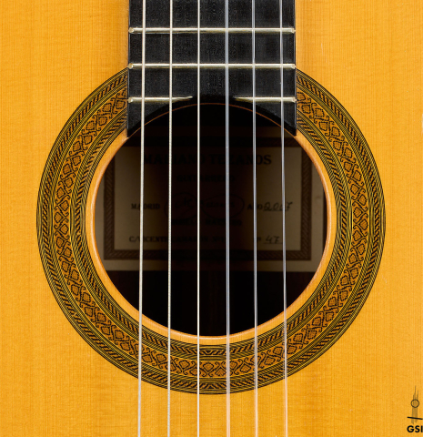 The rosette of a 2007 Mariano Tezanos "Maestro" classical guitar made with spruce and CSA rosewood