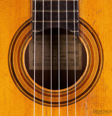 The rosette of a 1888 Antonio de Torres SP/MH SE 115 classical guitar.