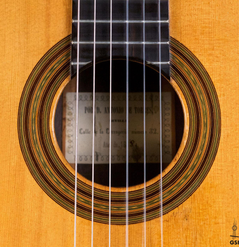 The rosette of an 1868 Antonio de Torres classical guitar with tornavoz, made of spruce and CSA rosewood