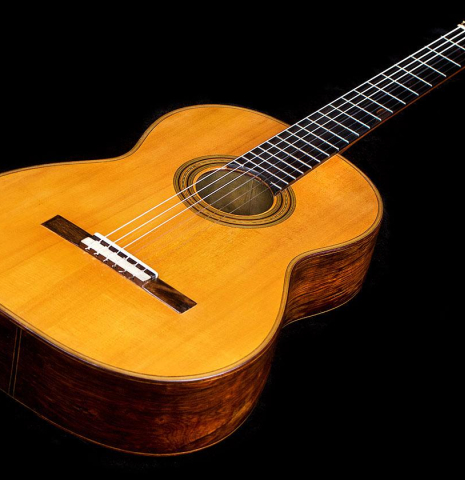 The soundboard of an 1868 Antonio de Torres classical guitar with tornavoz, made of spruce and CSA rosewood