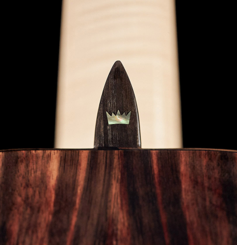 The heel of a 2019 Rafal Turkowiak classicalg guitar made with spruce top and Makassar Ebony back and sides.