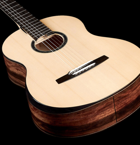 The soundboard of a 2019 Rafal Turkowiak classicalg guitar made with spruce top and Makassar Ebony back and sides.