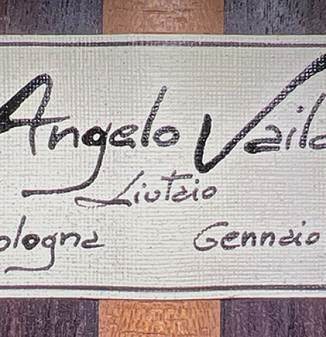 The label of a 2017 Angelo Vailati classical guitar made with spruce and Indian rosewood