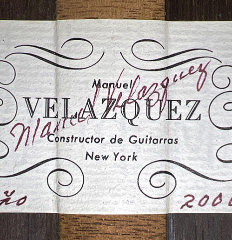 The label of a 2006 Manuel Velazquez classical guitar made with spruce and CSA rosewood.