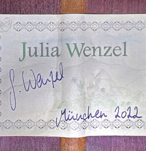 The label of a 2022 Julia Wenzel classical guitar made of cedar and purpleheart wood
