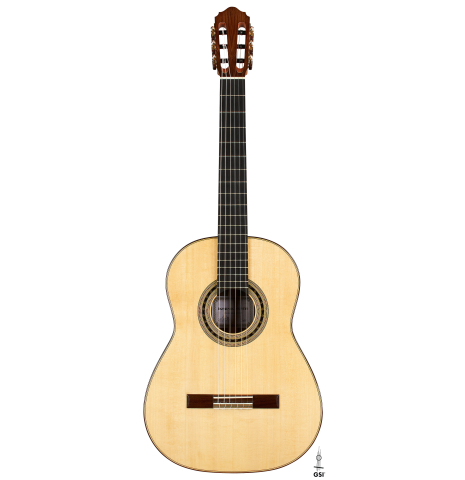 The front of a 2023 Dominik Wurth classical guitar made of spruce and Indian rosewood