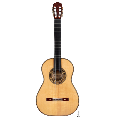 The front of a 2022 Dominik Wurth "Torres" classical guitar with Tornavoz SP/IN