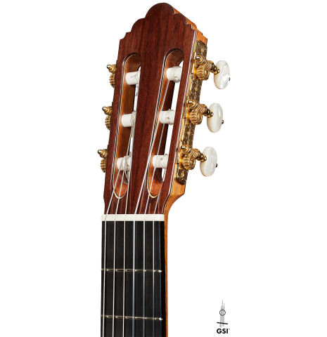The headstock of a 2024 Gao Yi classical guitar made of spruce and CSA rosewood