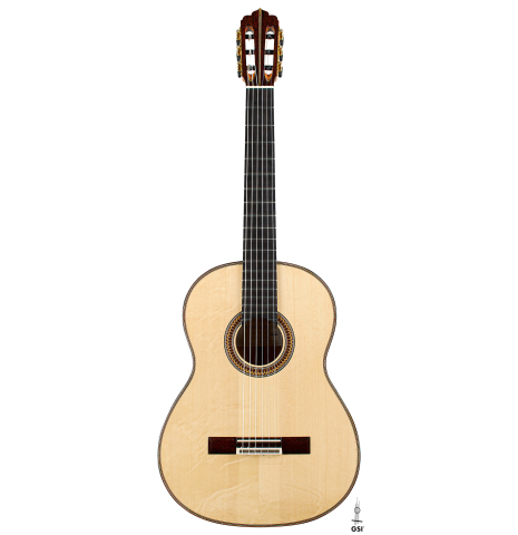 The front of a 2026 Fructuoso Zalapa "Romanillos" classical guitar made of spruce and cocobolo