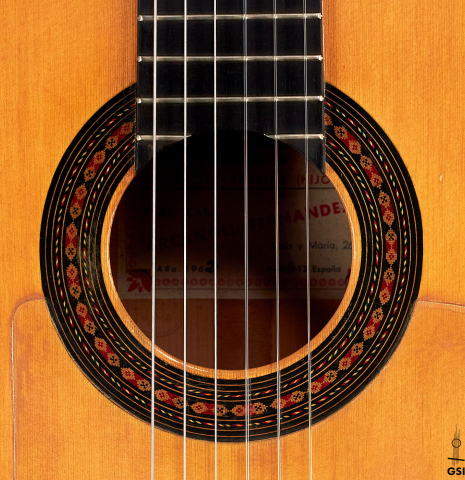 The rosette of a 1962 Marcelo Barbero (Hijo) flamenco guitar made of spruce and cypress