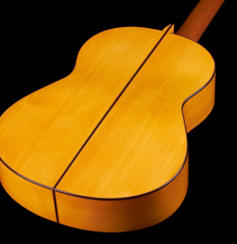 The back and sides of a 1987 Francisco Barba flamenco guitar made of spruce and cypress
