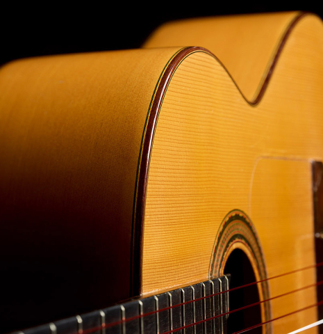 The soundboard and side of a 1952 Marcelo Barbero flamenco blanca guitar w/pegs made of spruce and cypress