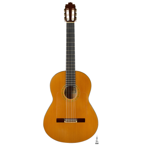 The front of a 1995 Francisco Barba flamenco guitar made of cedar and cypress