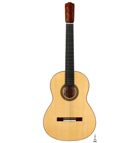 The front of a 2026 Jakob Biehler "Flamenca Blanca" with pegs made of spruce and cypress