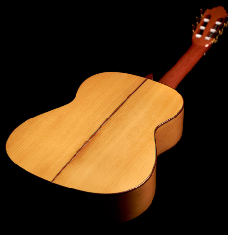 The back of a 2022 Vicente Carrillo "1aF Blanca" flamenco guitar made with spruce top and cypress back and sides