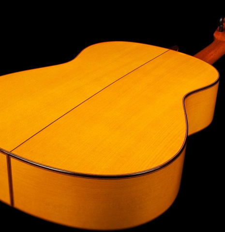 The back and sides of a 2014 Felipe Conde &quot;FC 26&quot; w/pegs SP/CY flamenco guitar