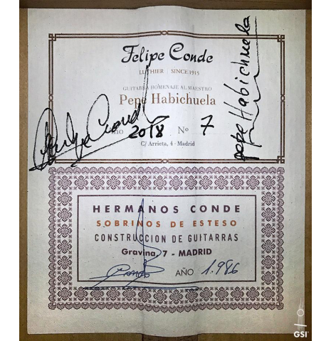 The label of a 2018 Felipe Conde &quot;Pepe Habichuela&quot; flamenco guitar made of spruce and cypress
