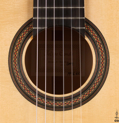 The rosette of a 2019 Felipe Conde &quot;FP 16&quot; flamenco guitar made of spruce and cypress