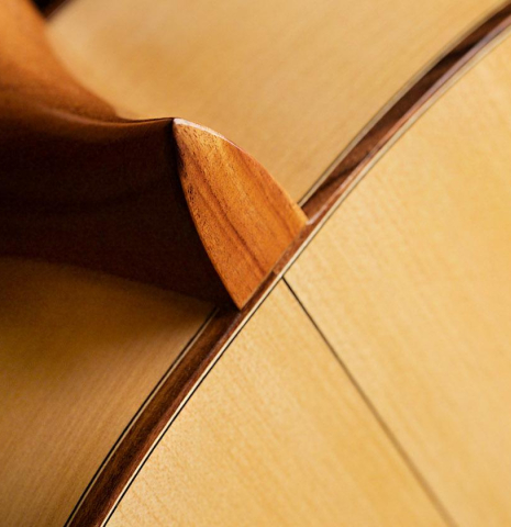 The heel and back of a 2019 Felipe Conde "FP 16" flamenco guitar made of spruce and cypress