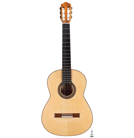 The front of a 2019 Felipe Conde &quot;FP 16&quot; flamenco guitar made of spruce and cypress