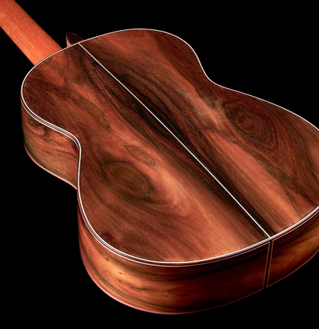 The back of a 2021 Felipe Conde &quot;Reedicion 1974&quot; made of redwood and CSA rosewood.