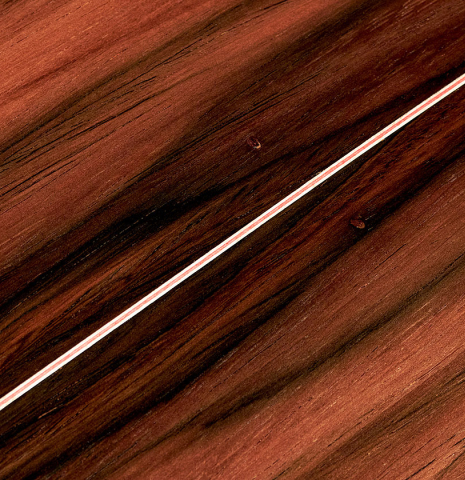 The back of a 2021 Felipe Conde &quot;Reedicion 1974&quot; made of redwood and CSA rosewood.