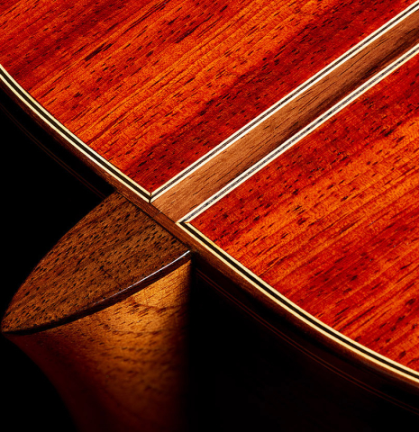 The heel, back binding and purfling of a 2012 Andy Culpepper "Coral" flamenco guitar made of spruce and padauk