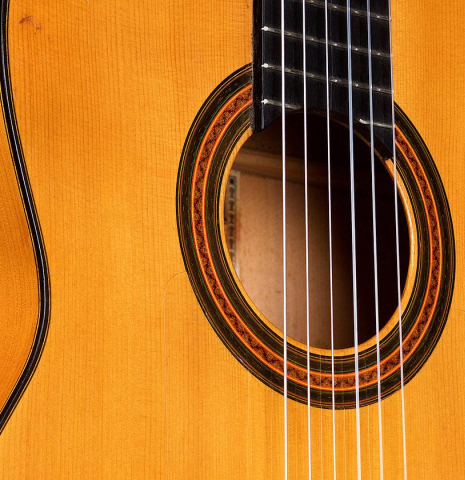 The soundboard and side of a 1966 Manuel de la Chica flamenco guitar made of spruce and cypress