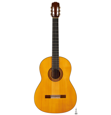 The front of a 1966 Manuel de la Chica flamenco guitar made of spruce and cypress