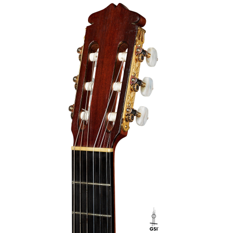 The headstock of a 1966 Manuel de la Chica flamenco guitar made of spruce and cypress