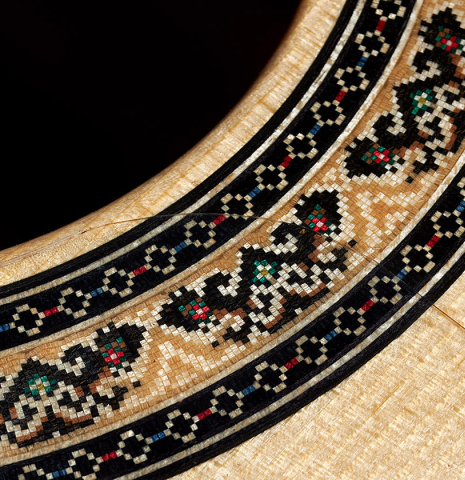 Detail of the rosette of a 2023 Paco Fajardo flamenco guitar made of spruce and cypress