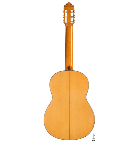 The back of a 1985 Gerundino Fernandez flamenco blanca made of spruce and cypress