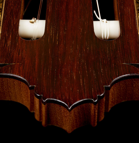 The headstock and tuning machines of a 2025 Juan Fregenal flamenco guitar made of spruce and cypress