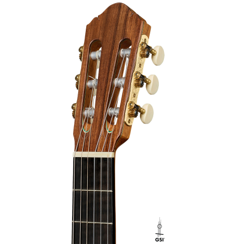 The headstock of a 2025 Darío García flamenco guitar made of spruce and cypress