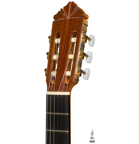 The headstock of a 1998 Gerundino Fernandez flamenco guitar made of spruce and cypress