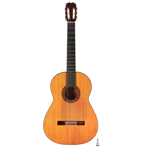 The front of a 1966 Conde Hermanos (Sobrinos de Esteso) ex Alberto Velez flamenco guitar made with spruce and cypress