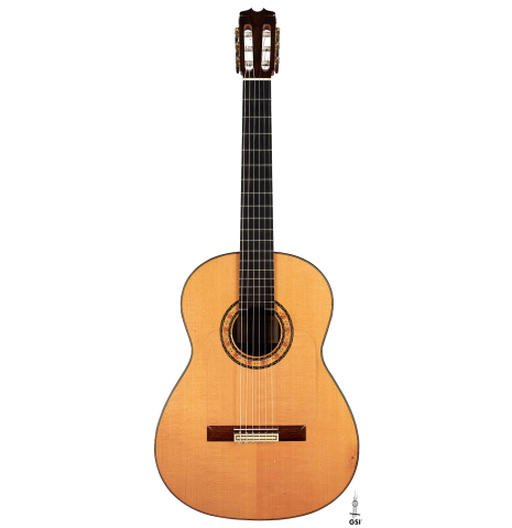 The front of a 2000 Conde Hermanos "AF 25/R" flamenco guitar made with spruce and CSA rosewood.