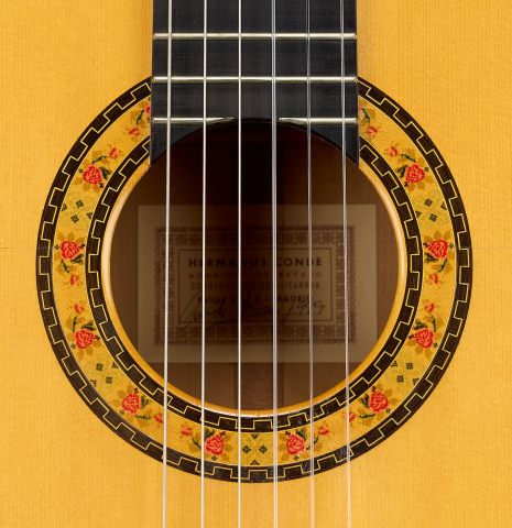 The rosette of a 1999 Conde Hermanos "Concert Blanca" made of spruce and cypress