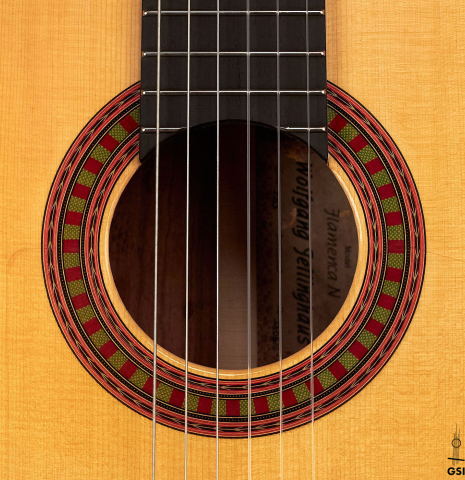 The rosette of a 2023 Wolfgang Jellinghaus "Flamenca Negra" flamenco guitar with spruce and Granadillo.